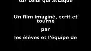 Ne baisse pas les yeux, relève les mots.mp4