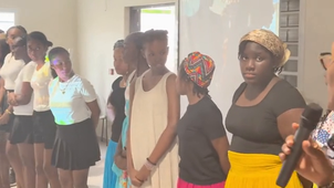 LILI TI NEGRES BITASYON : DU ROMAN A LA SCENE, UNE HISTOIRE DE RESILIENCE.