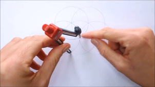 Comment bien tenir un compas pour tracer un cercle (sans mesures) .mp4