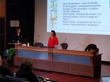 Semestrialisation : témoignage de Mme Combelasse mère d'élève.mov