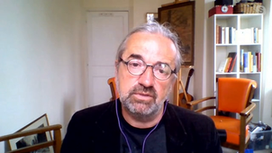 Qu'est-ce que l'humanitaire ? Frédéric JOLI (CICR) rencontre des lycéens d'Évreux-01.2022.mp4