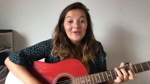 Chanson de l alphabet (Album Le monstre du tableau ).mp4