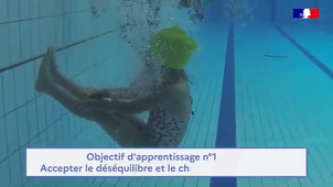 L’aisance aquatique en classe bleue ou en stage bleu.mp4